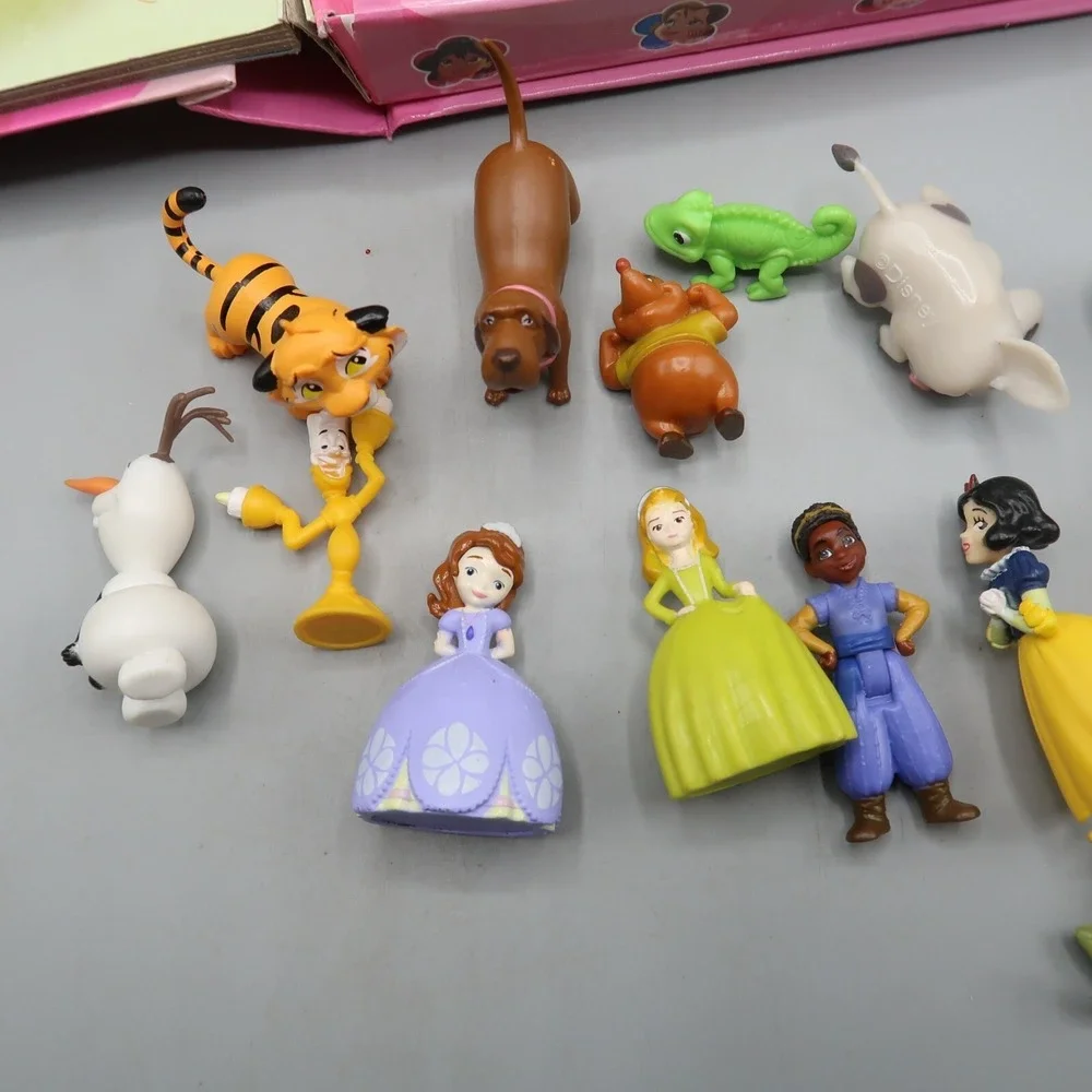 Disney‎ Princess Beginnings My Busy Book Toy Storybook with Figures